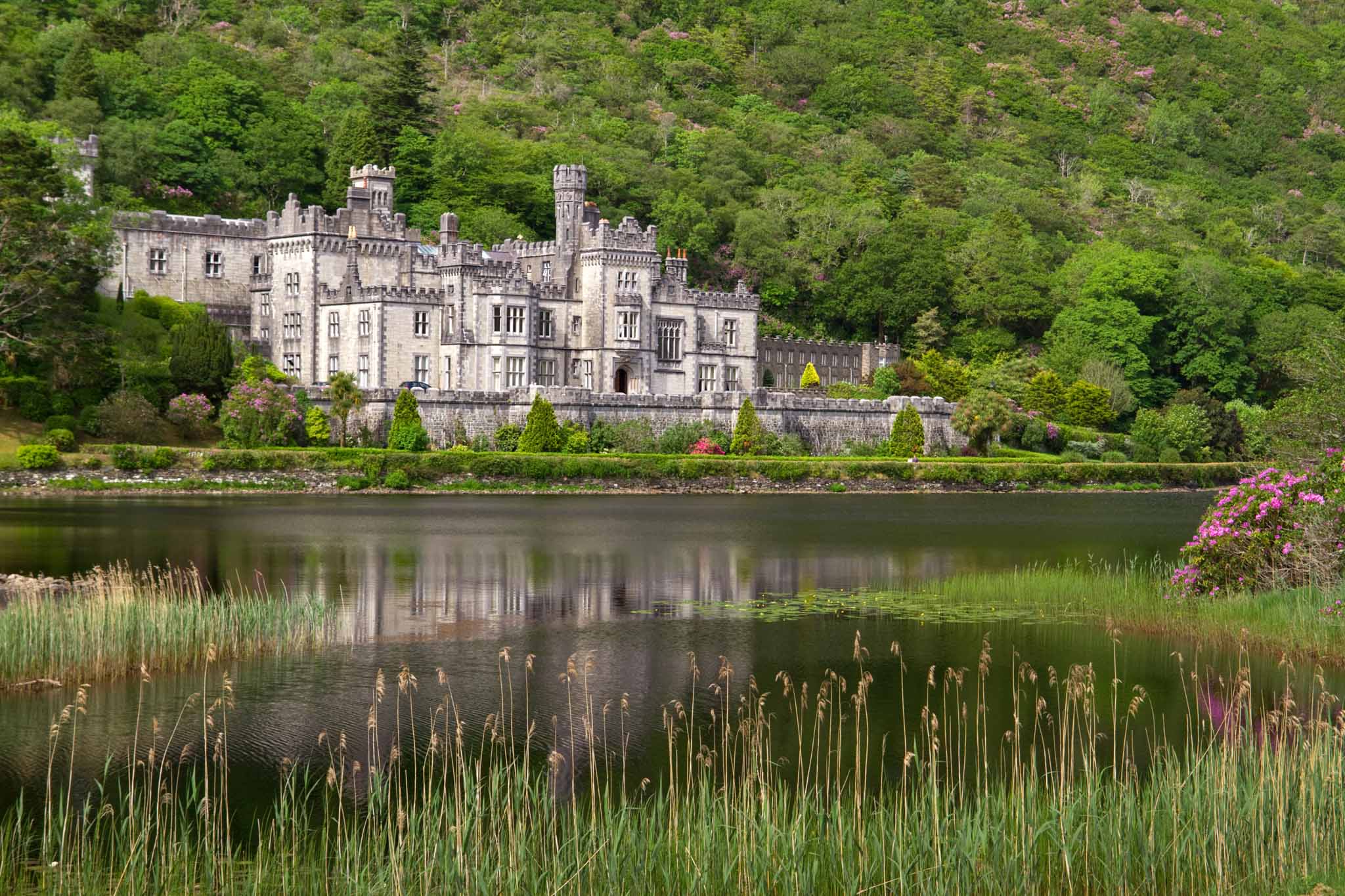 The Wild Atlantic Way, Connemara & the Aran Islands