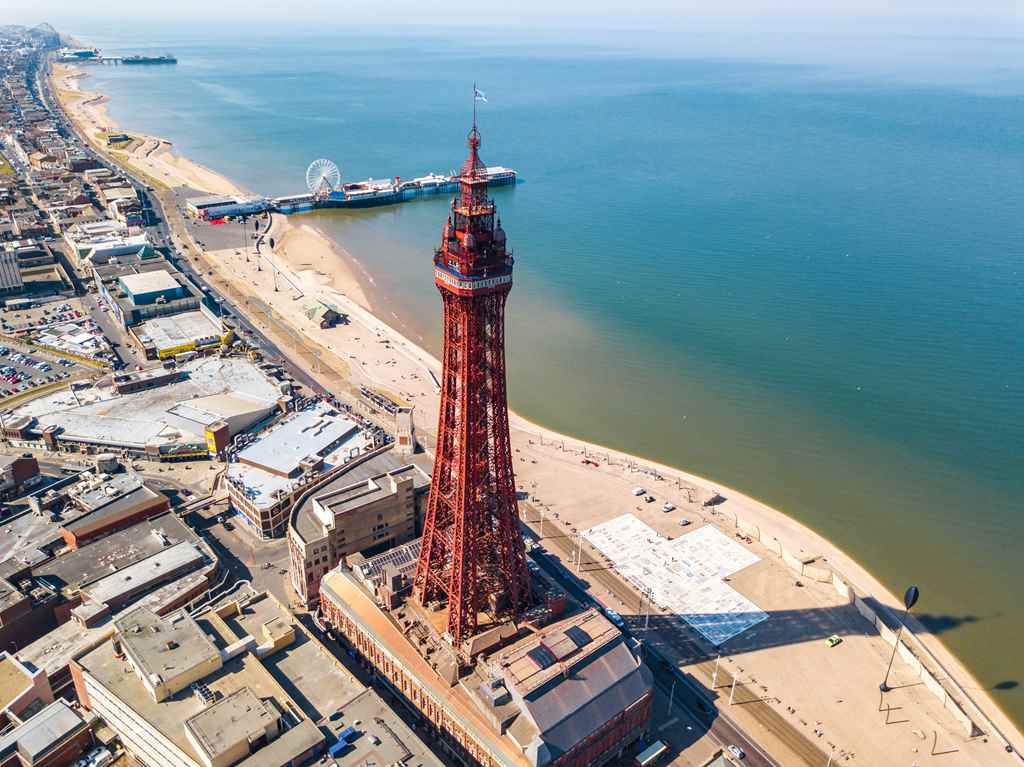 Blackpool Bargain Break with £1 Bar